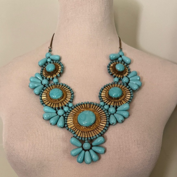 Turquoise Glass Beaded Bib Statement Necklace 🦋 - Picture 2 of 7